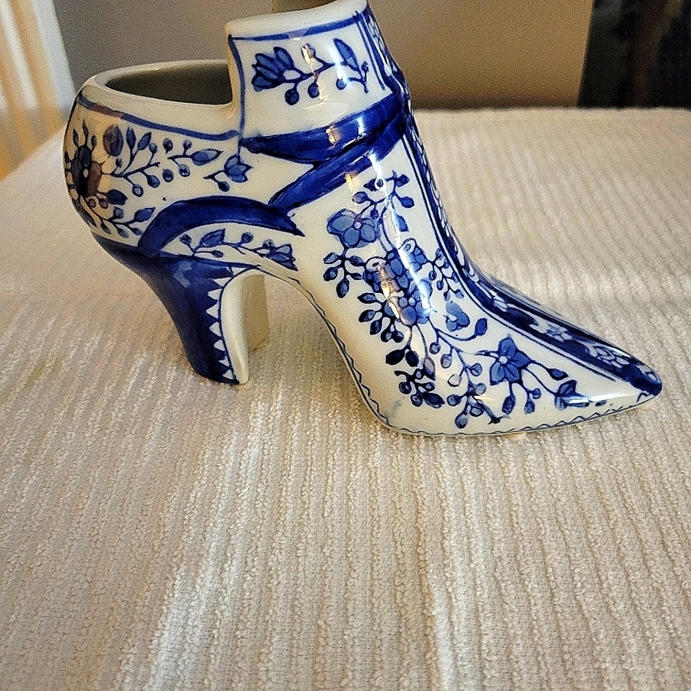 Vintage Porcelain Lady's Shoe